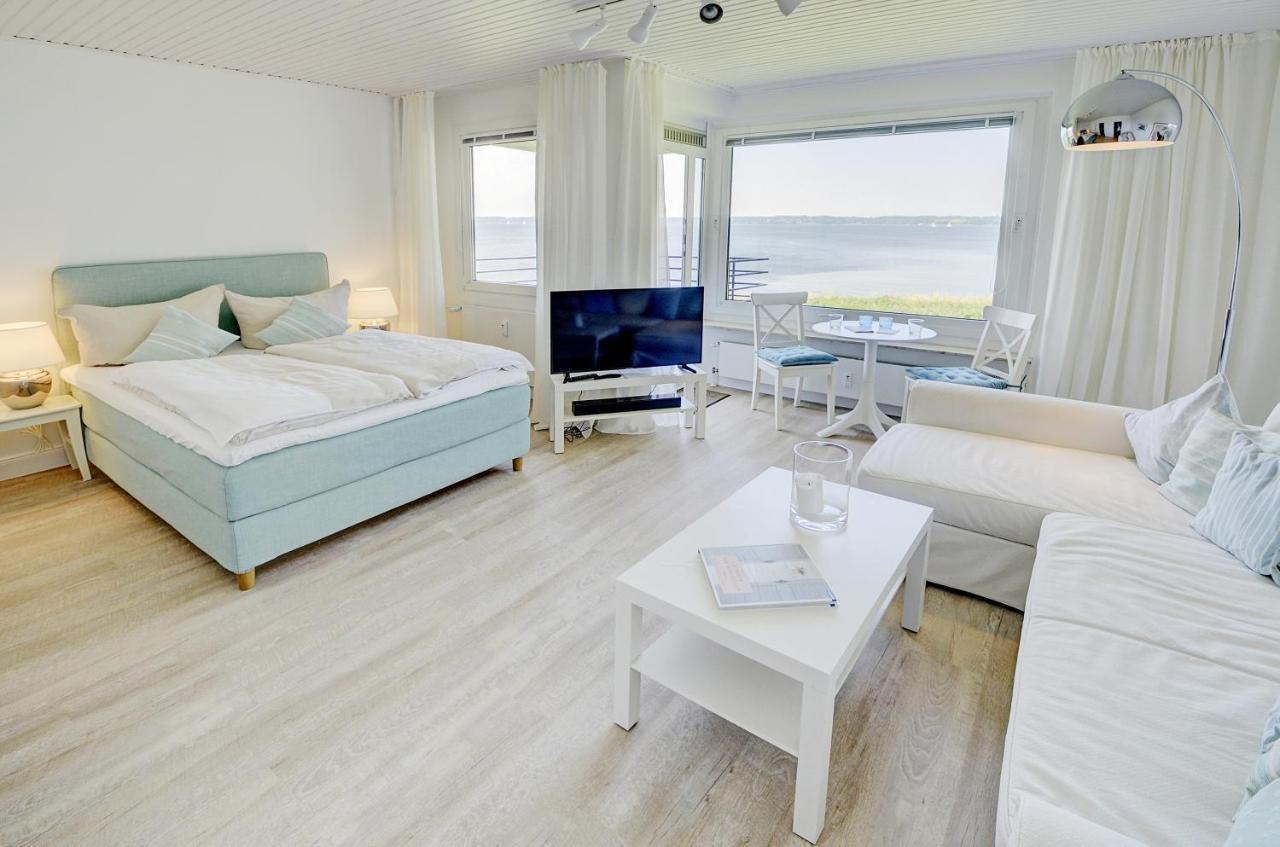 Fewo1846 - Fjordview - Komfortables Studioapartment Mit Balkon Und Meerblick Glücksburg Exterior foto